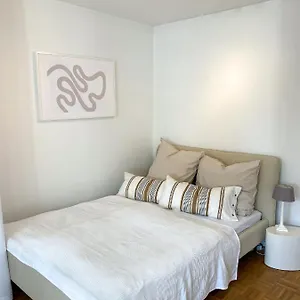 Apartment Modernes 50m² Mit Terasse, Dortmund